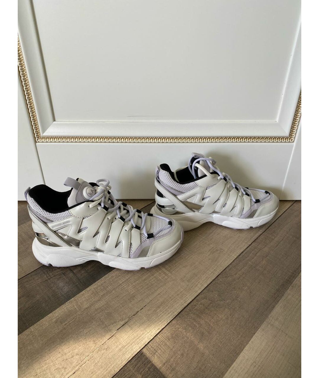 MICHAEL MICHAEL KORS Белые кожаные кроссовки, фото 4