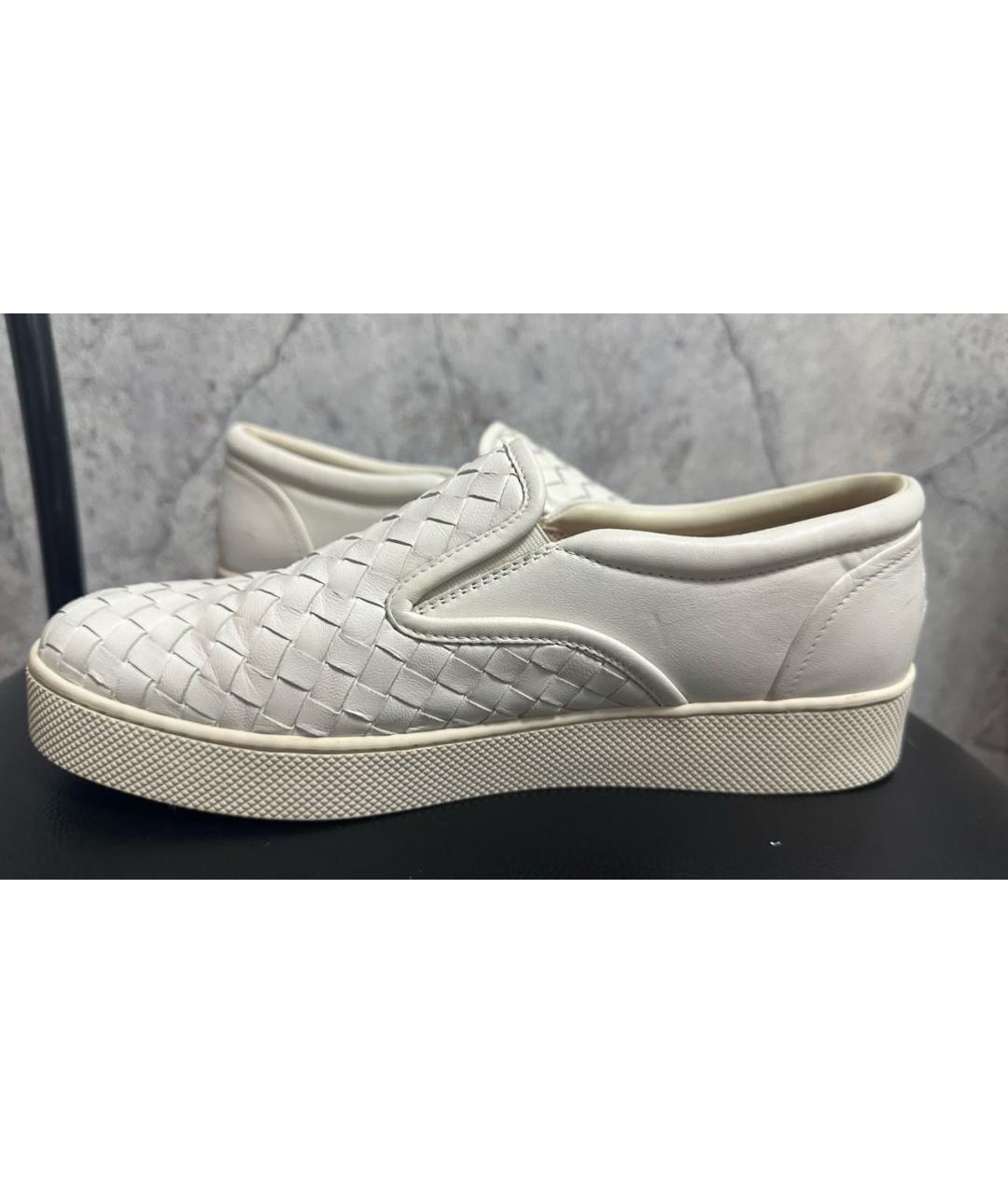 BOTTEGA VENETA Белые кожаные слипоны, фото 7