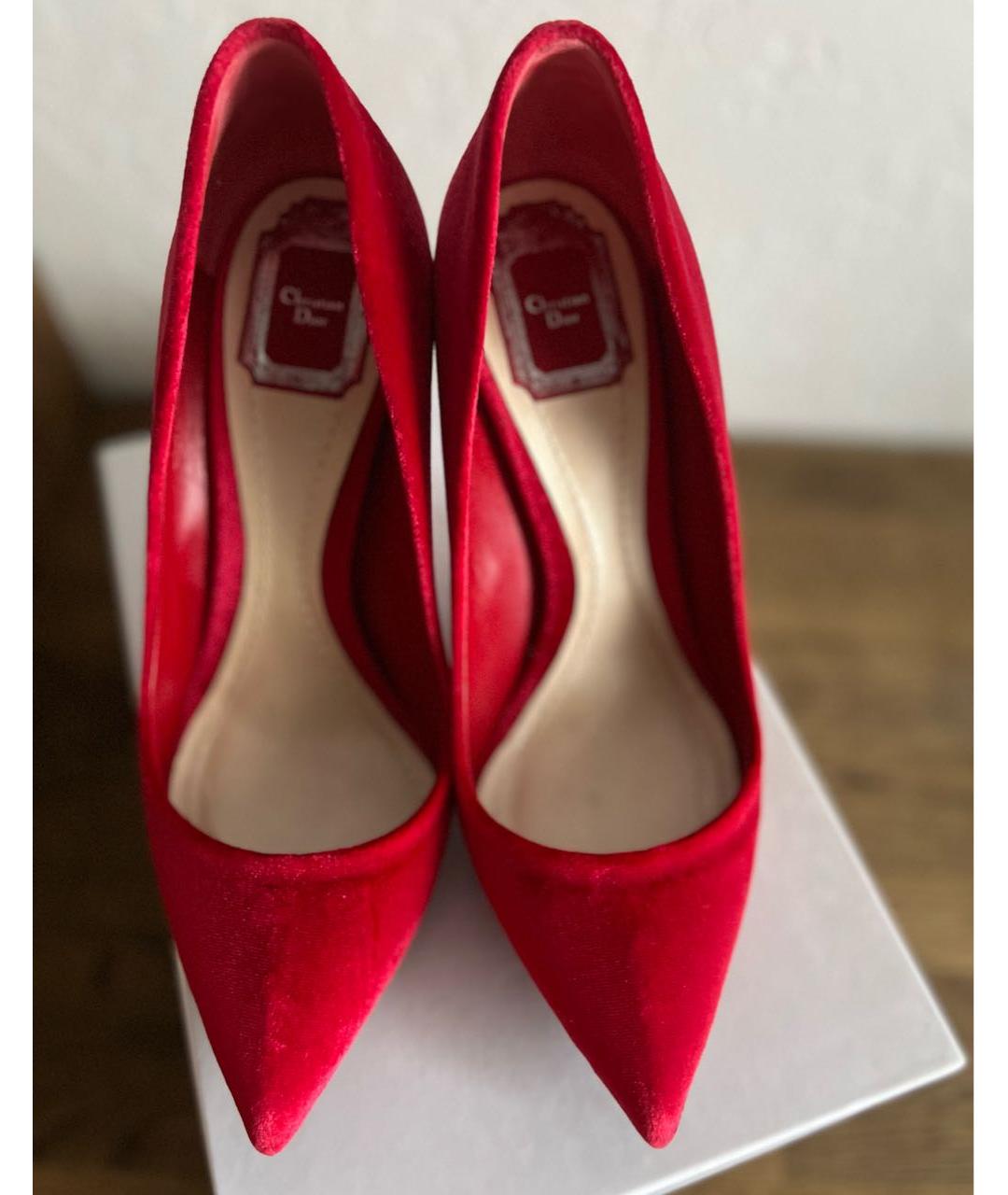 CHRISTIAN DIOR PRE-OWNED Красные бархатные туфли, фото 2
