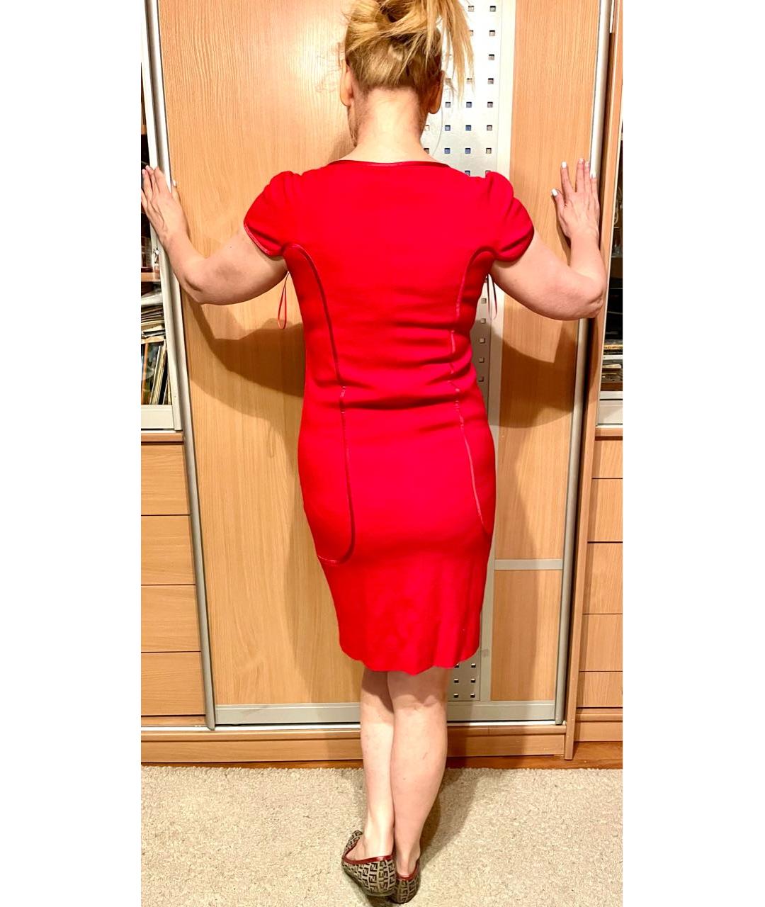 ESCADA Красное вискозное повседневное платье, фото 2