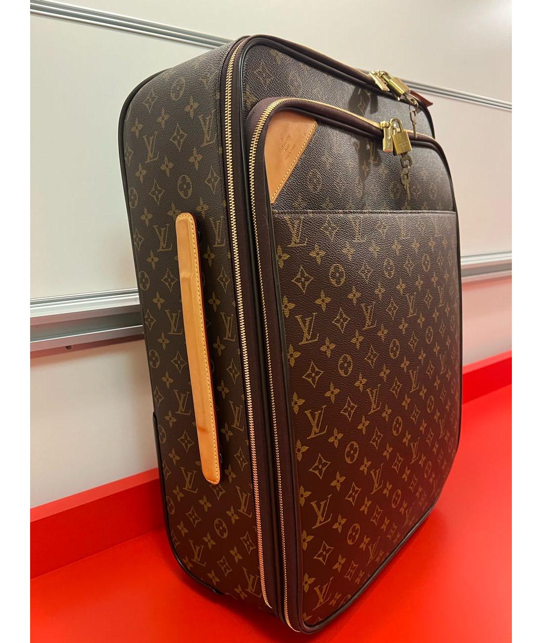 LOUIS VUITTON PRE-OWNED Коричневый чемодан, фото 2