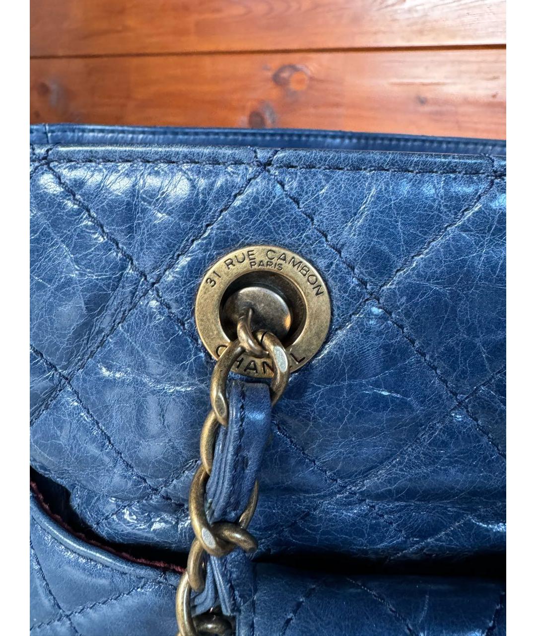 CHANEL PRE-OWNED Синяя сумка тоут из лакированной кожи, фото 7