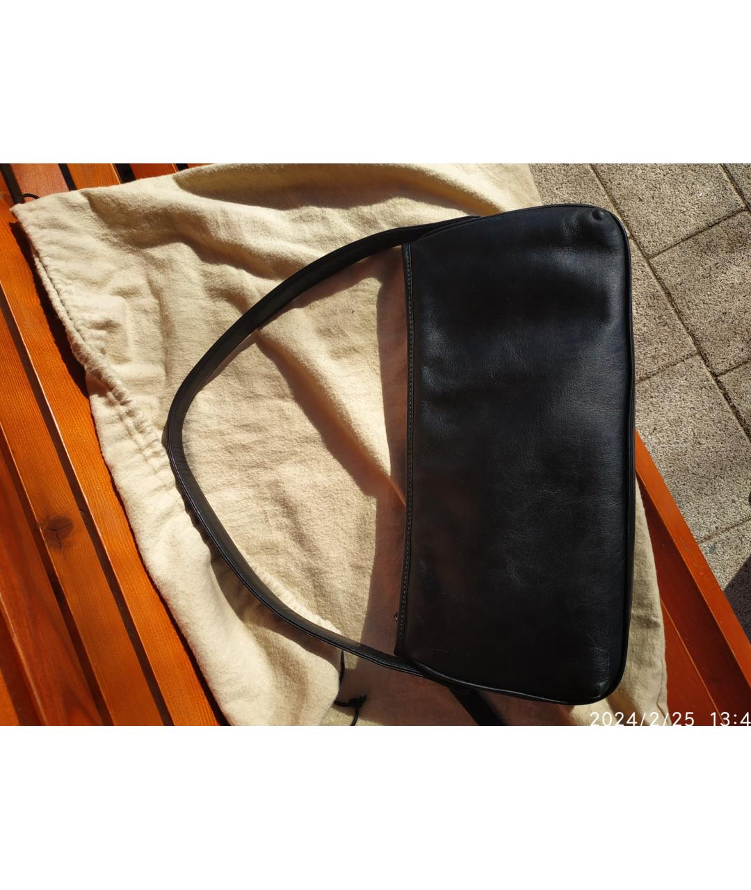 GIANFRANCO FERRE Черная кожаная сумка с короткими ручками, фото 3