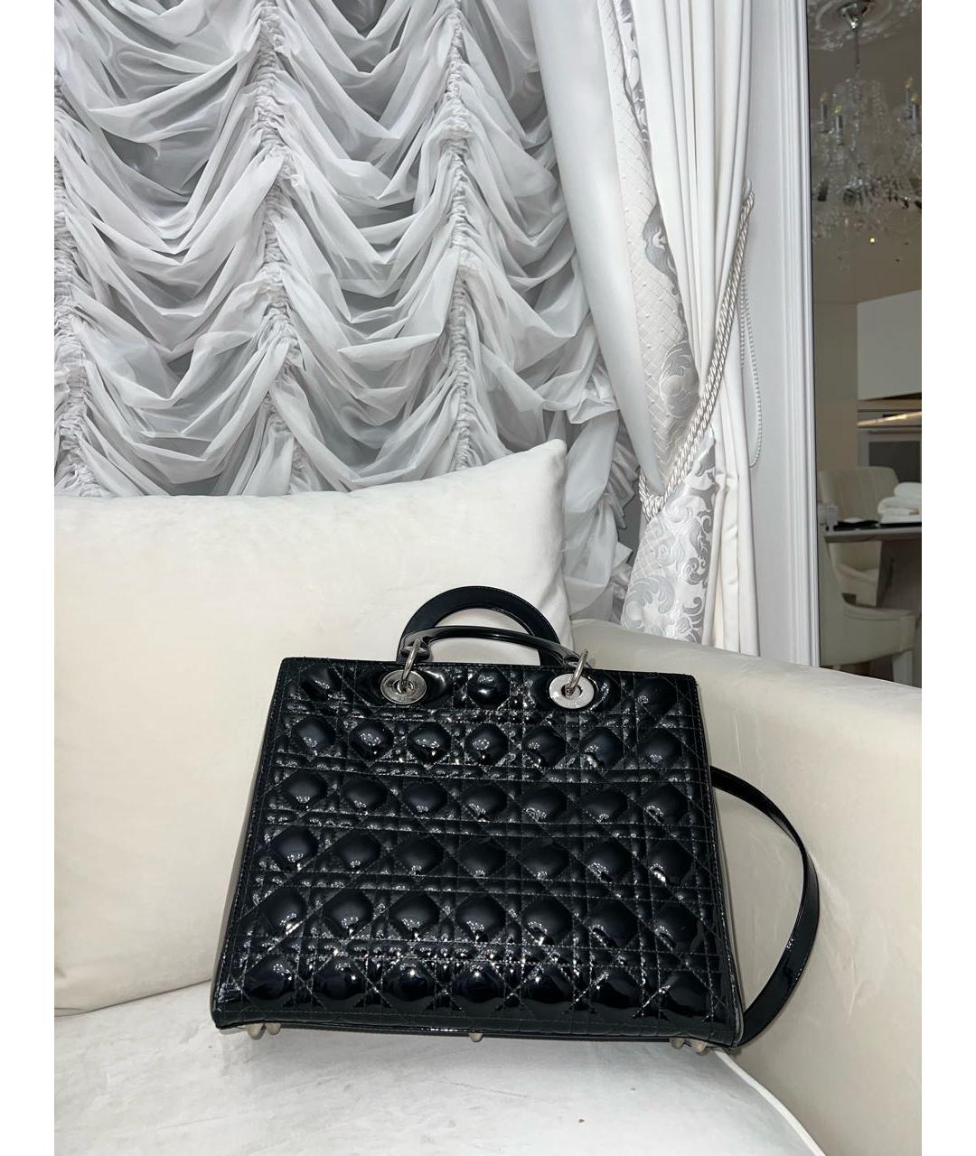 CHRISTIAN DIOR Черная сумка тоут из лакированной кожи, фото 3