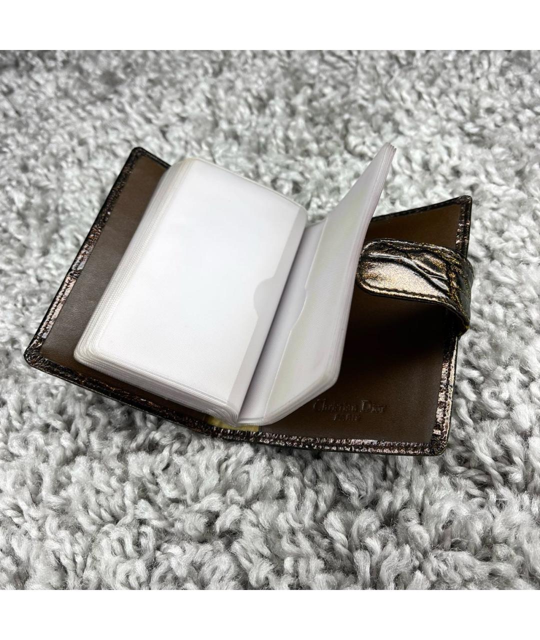 CHRISTIAN DIOR Коричневая визитница из лакированной кожи, фото 7