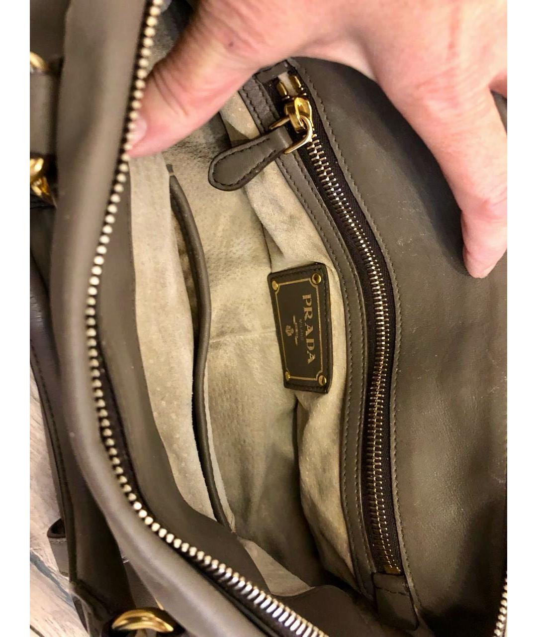 PRADA Антрацитовая кожаная сумка с короткими ручками, фото 7