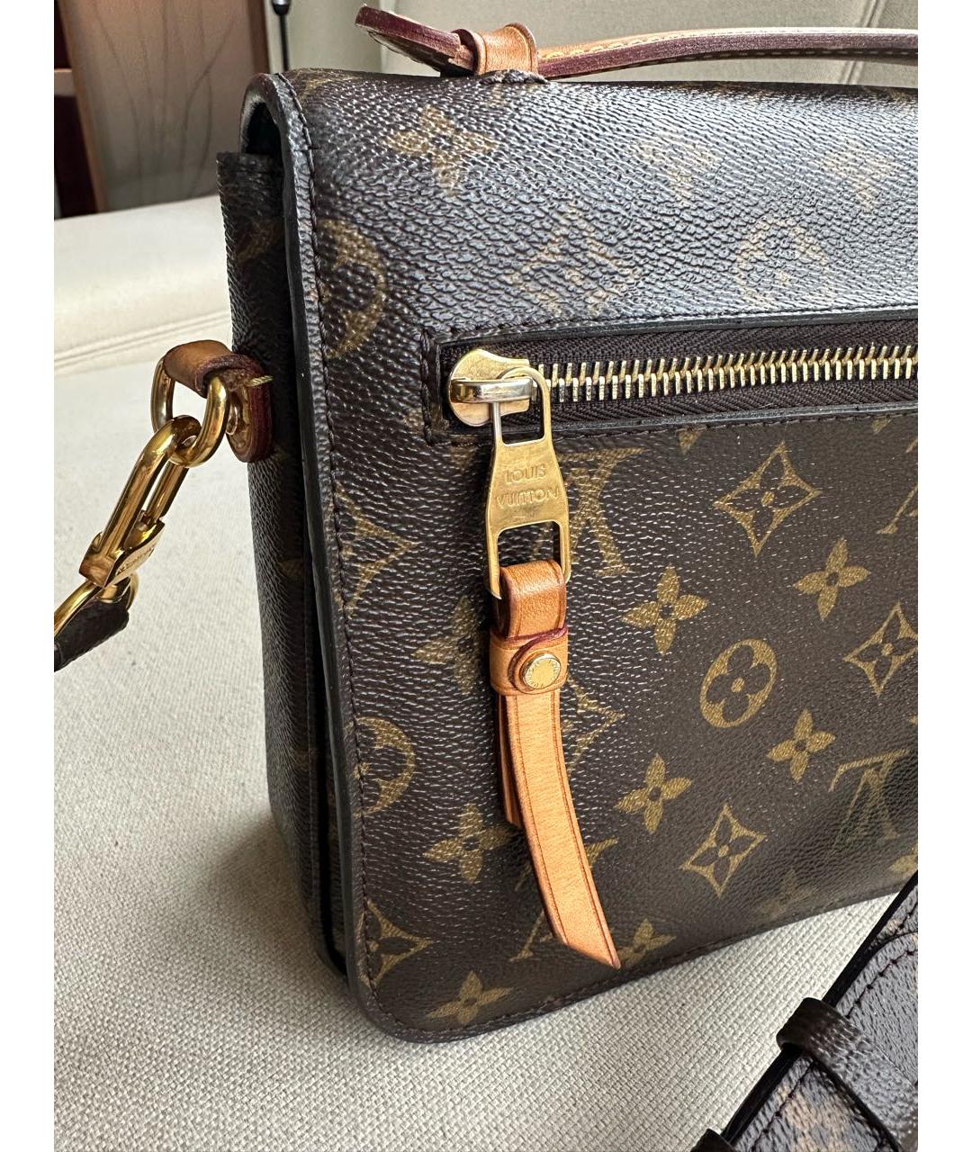 LOUIS VUITTON Коричневая сумка через плечо, фото 7