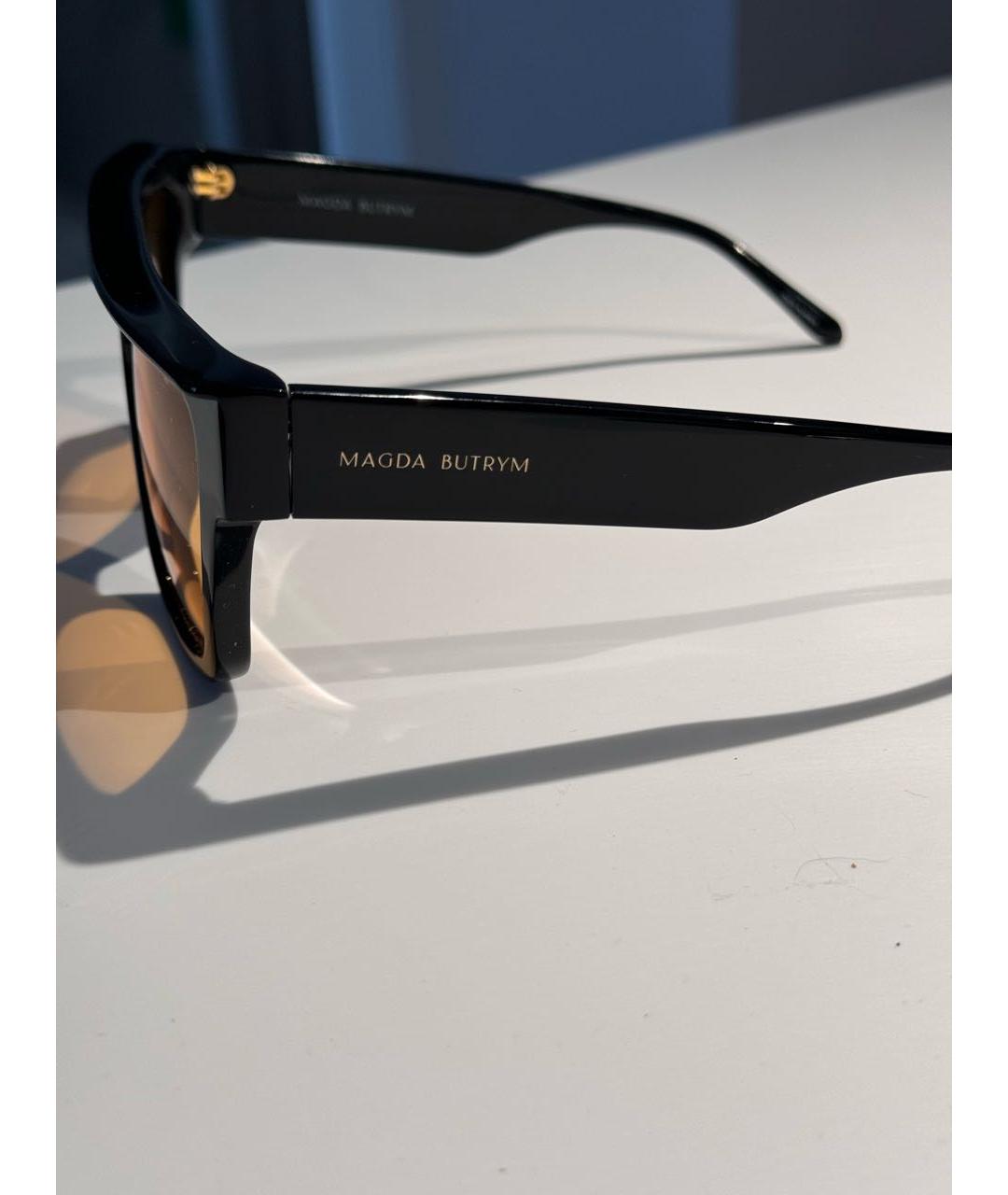MAGDA BUTRYM Черные пластиковые солнцезащитные очки, фото 3