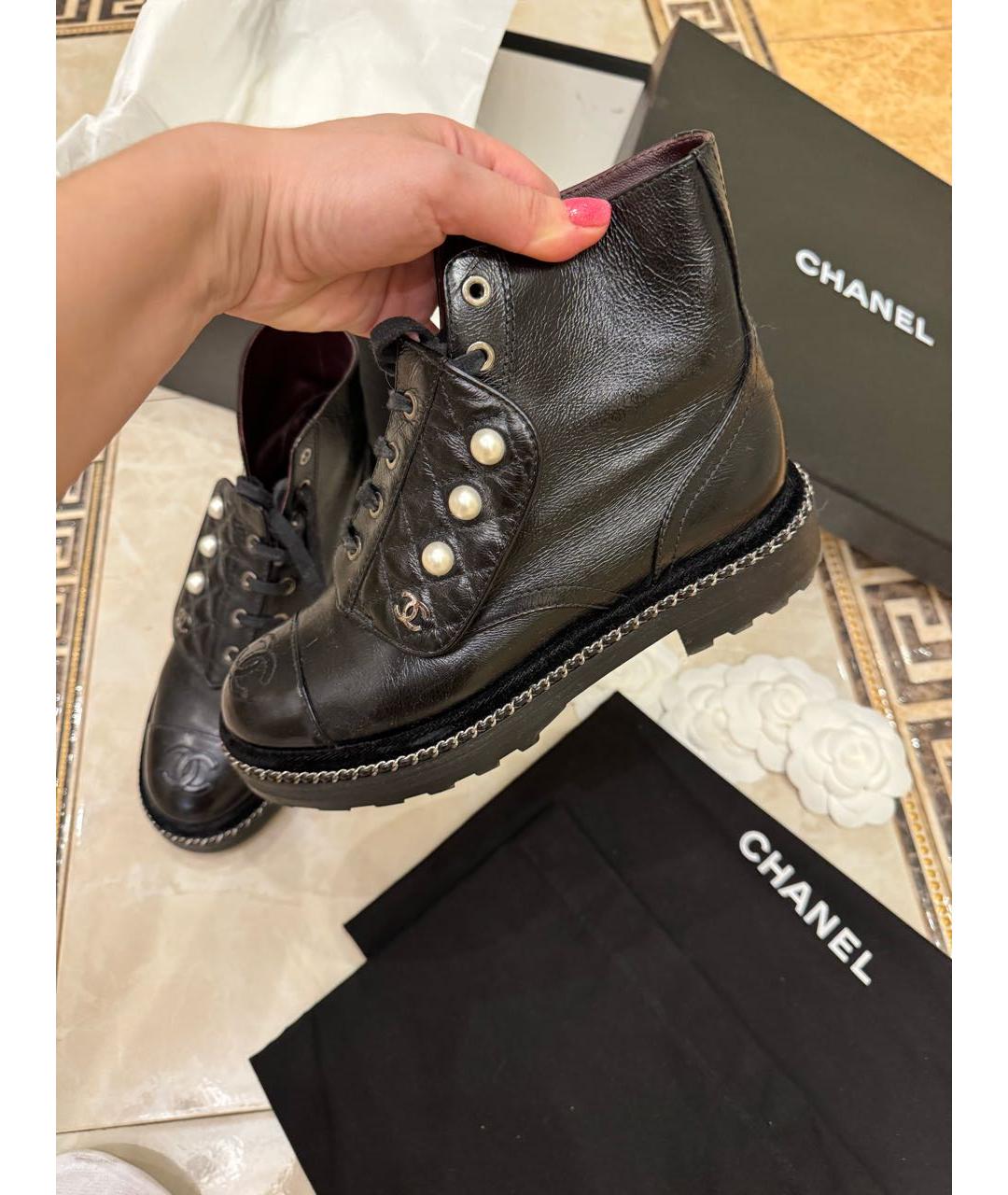 CHANEL Черные кожаные ботинки, фото 4