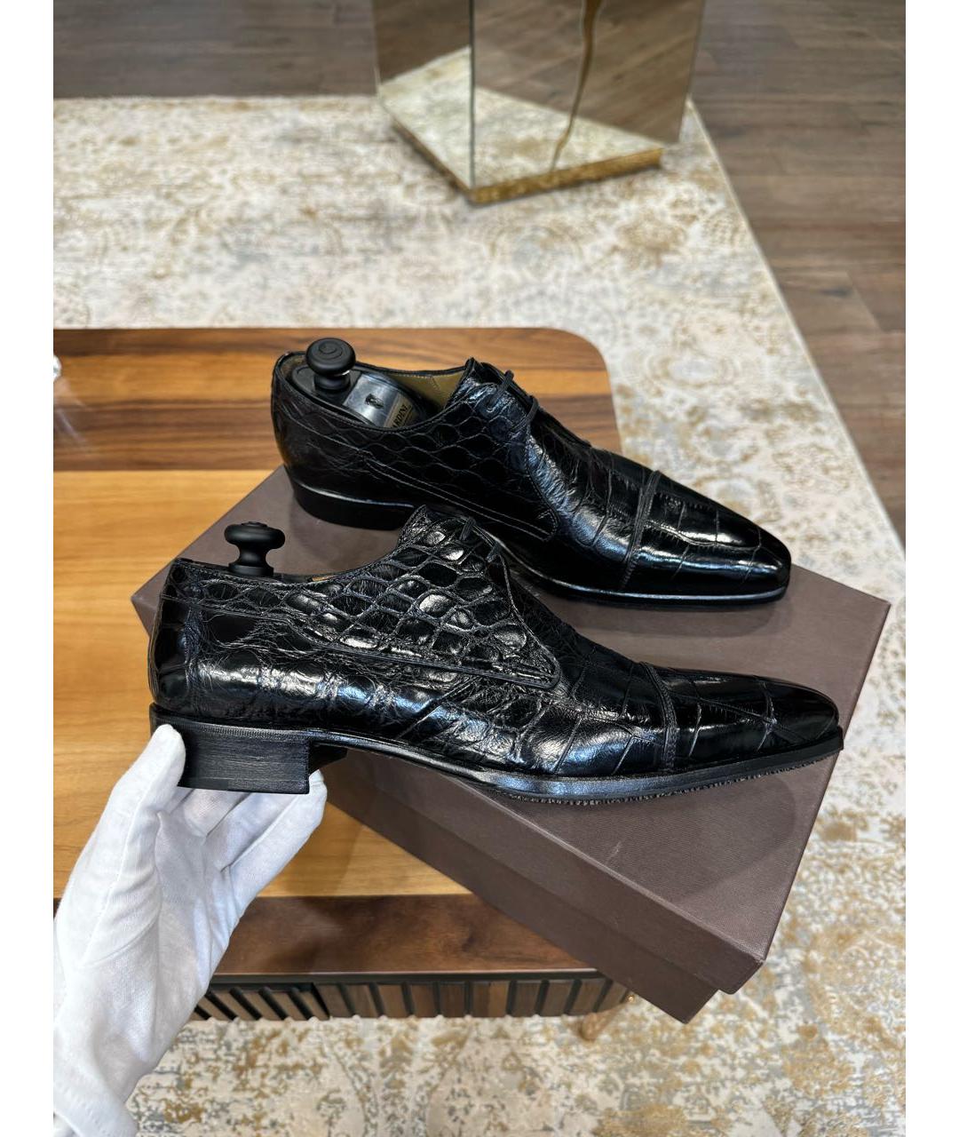 TARDINI Черные туфли из экзотической кожи, фото 2