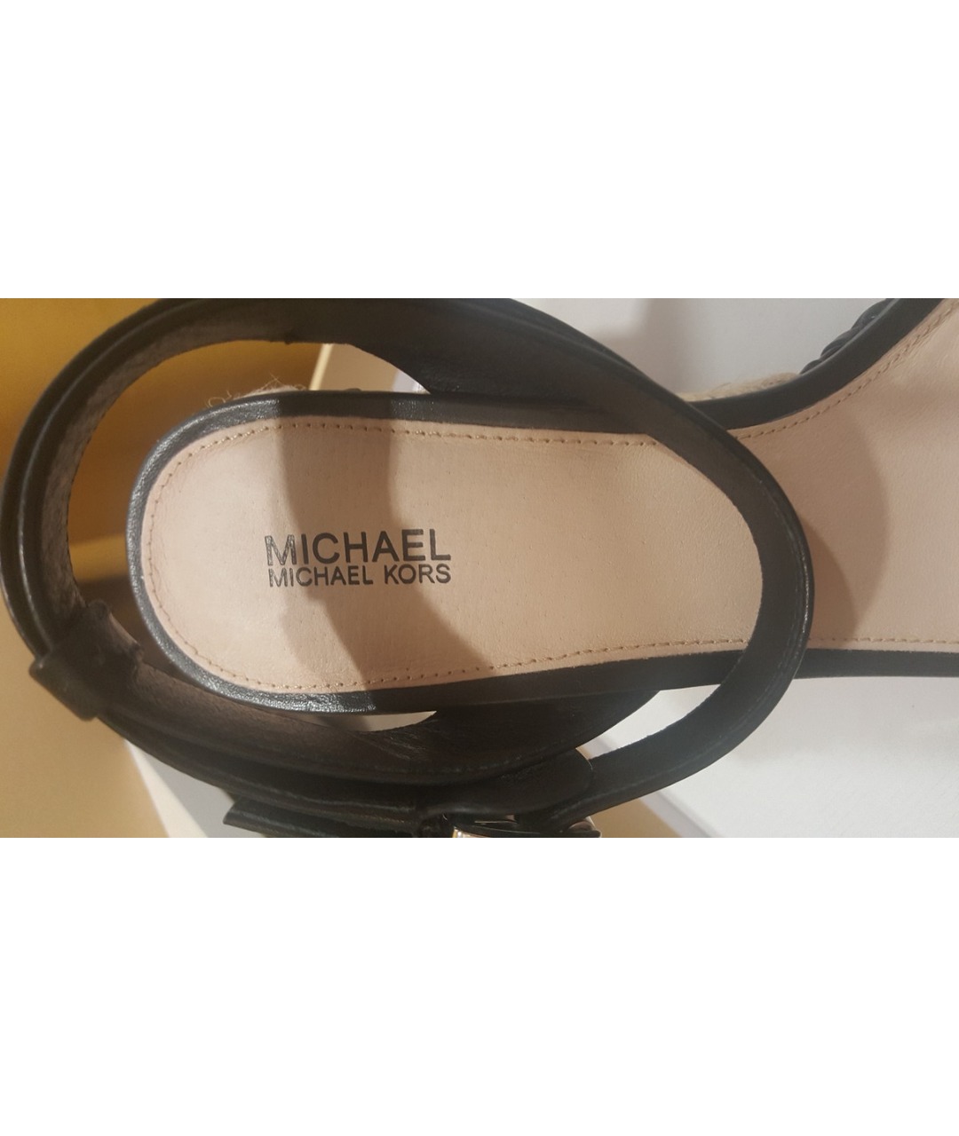 MICHAEL KORS Черные кожаные босоножки, фото 8