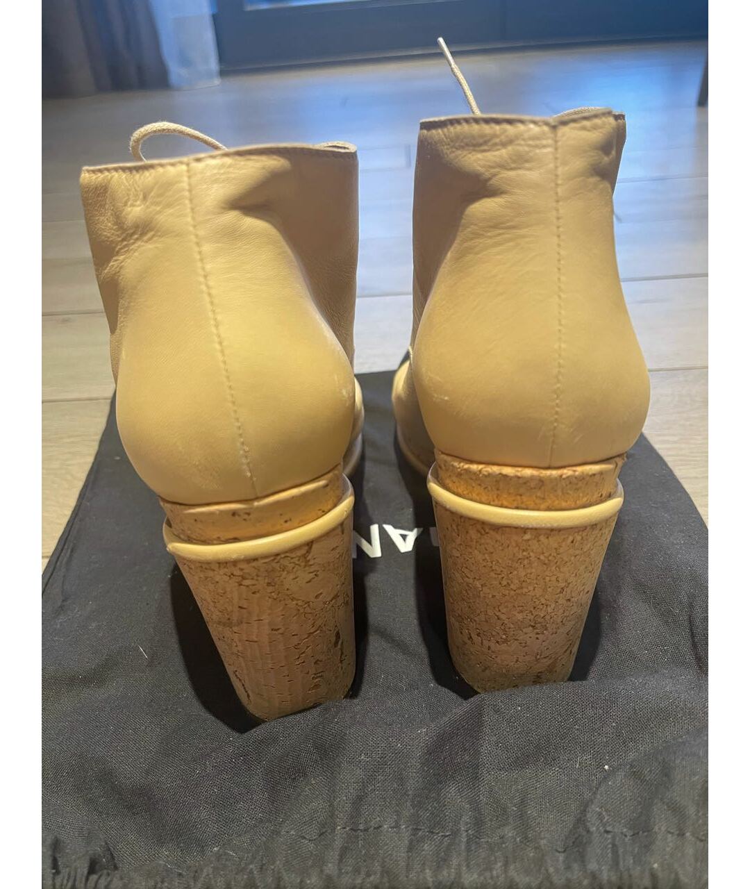 CHANEL PRE-OWNED Бежевые кожаные ботинки, фото 3