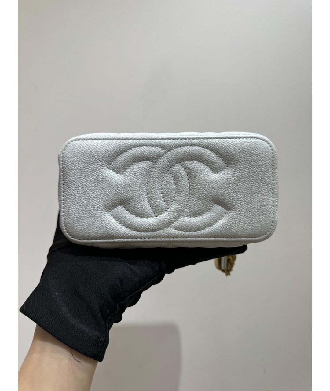 CHANEL Белая кожаная сумка через плечо, фото 6