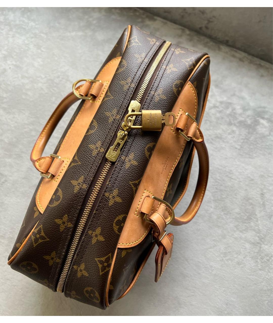 LOUIS VUITTON Коричневая сумка с короткими ручками, фото 3