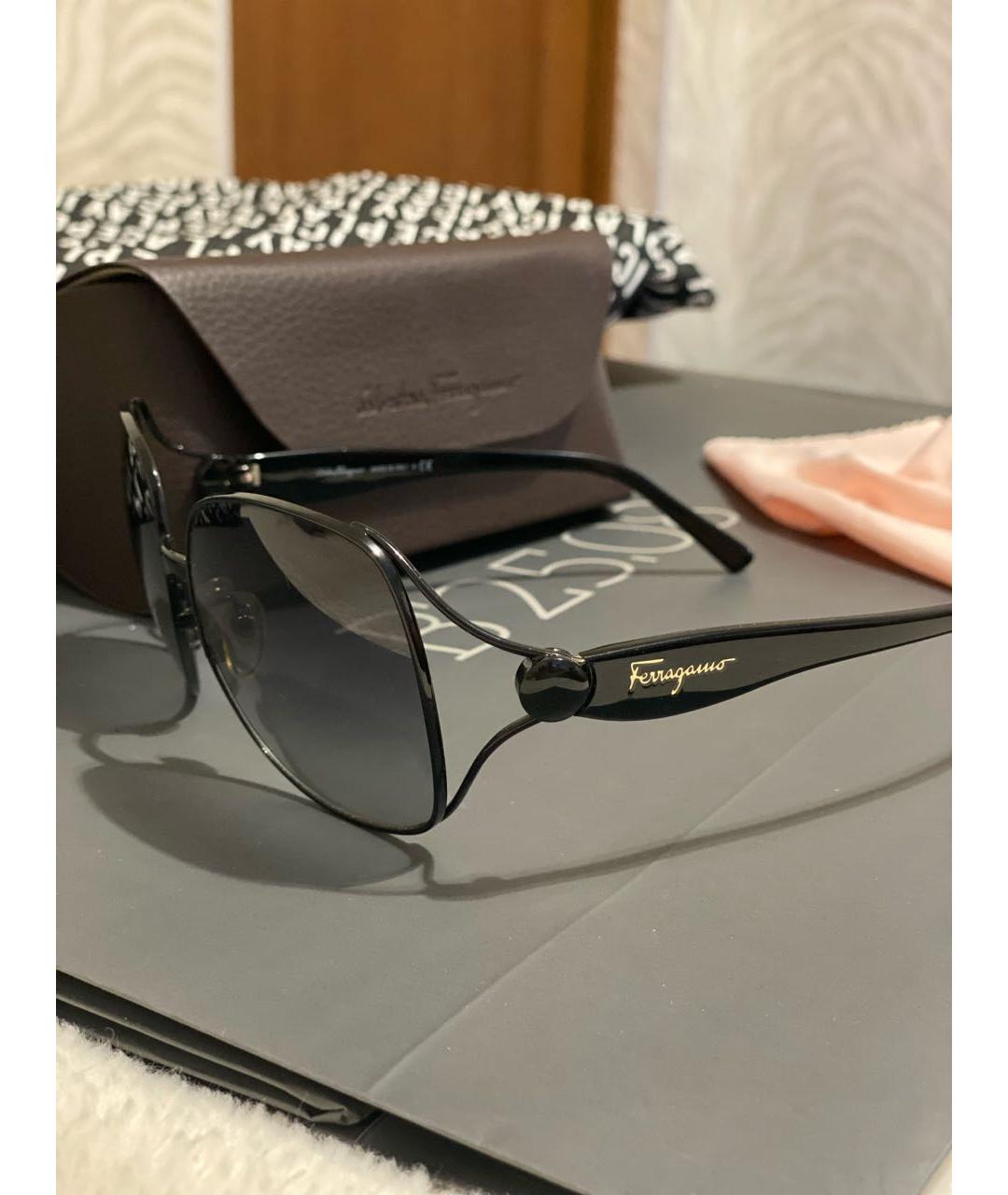 FERRAGAMO Черные пластиковые солнцезащитные очки, фото 5