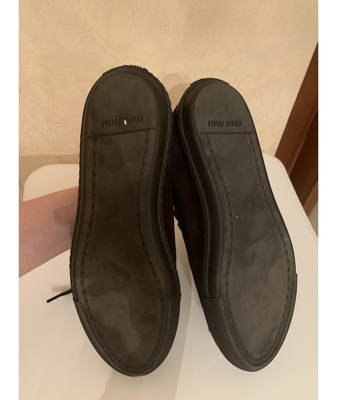MIU MIU Черные замшевые кроссовки, фото 5