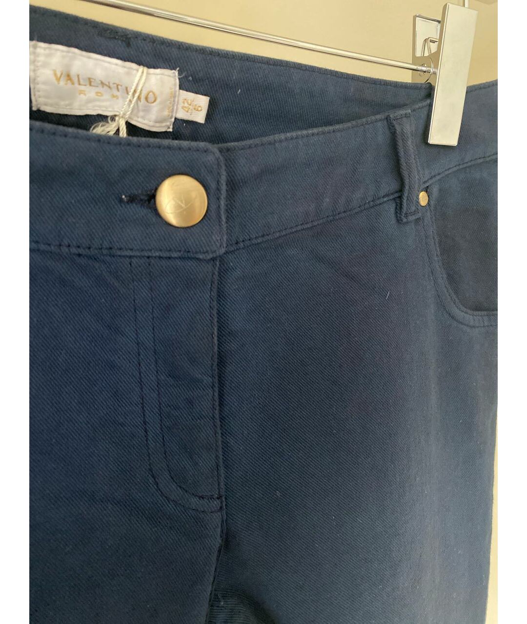 VALENTINO Синие хлопко-эластановые прямые джинсы, фото 4