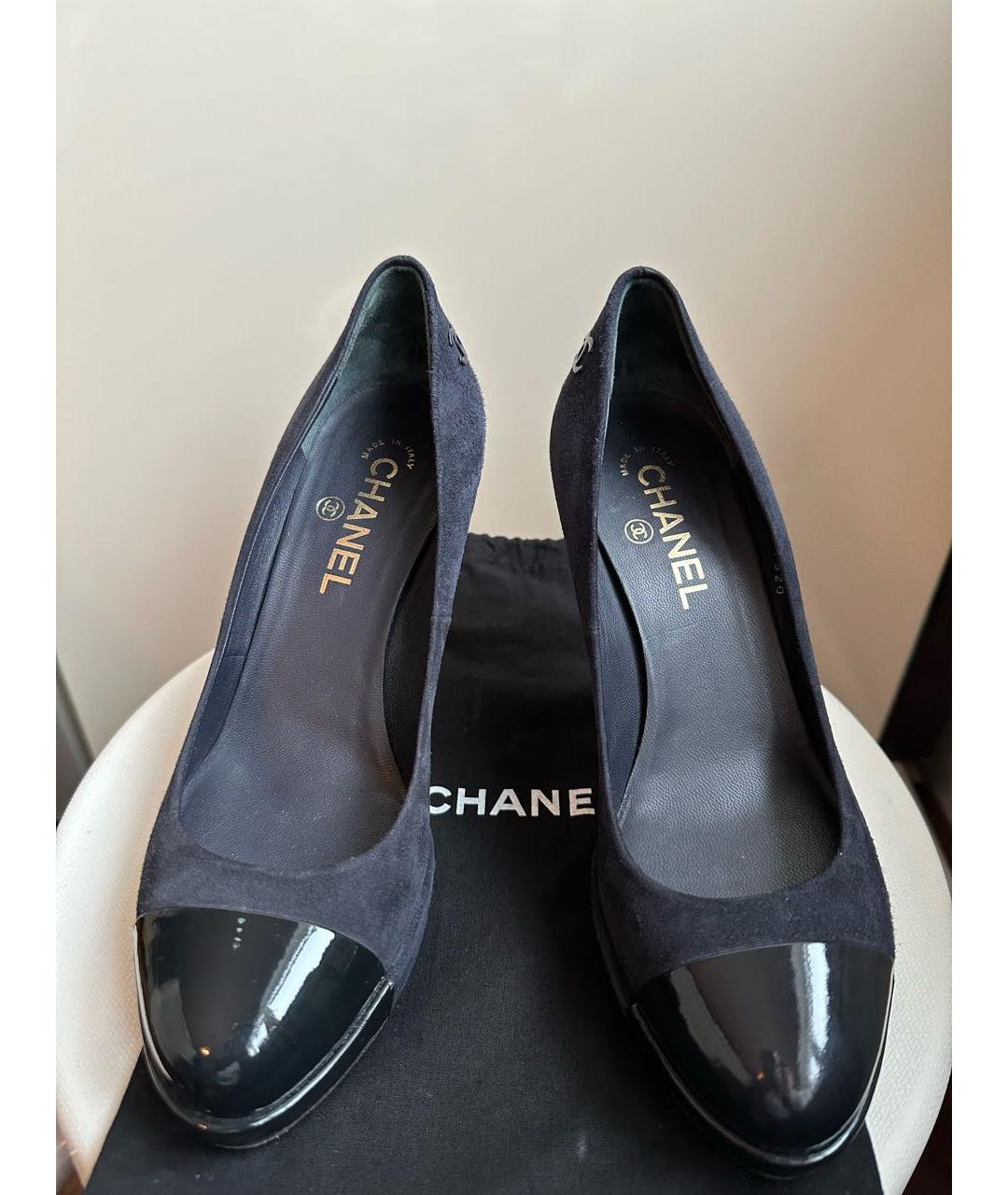 CHANEL PRE-OWNED Синие замшевые туфли, фото 3