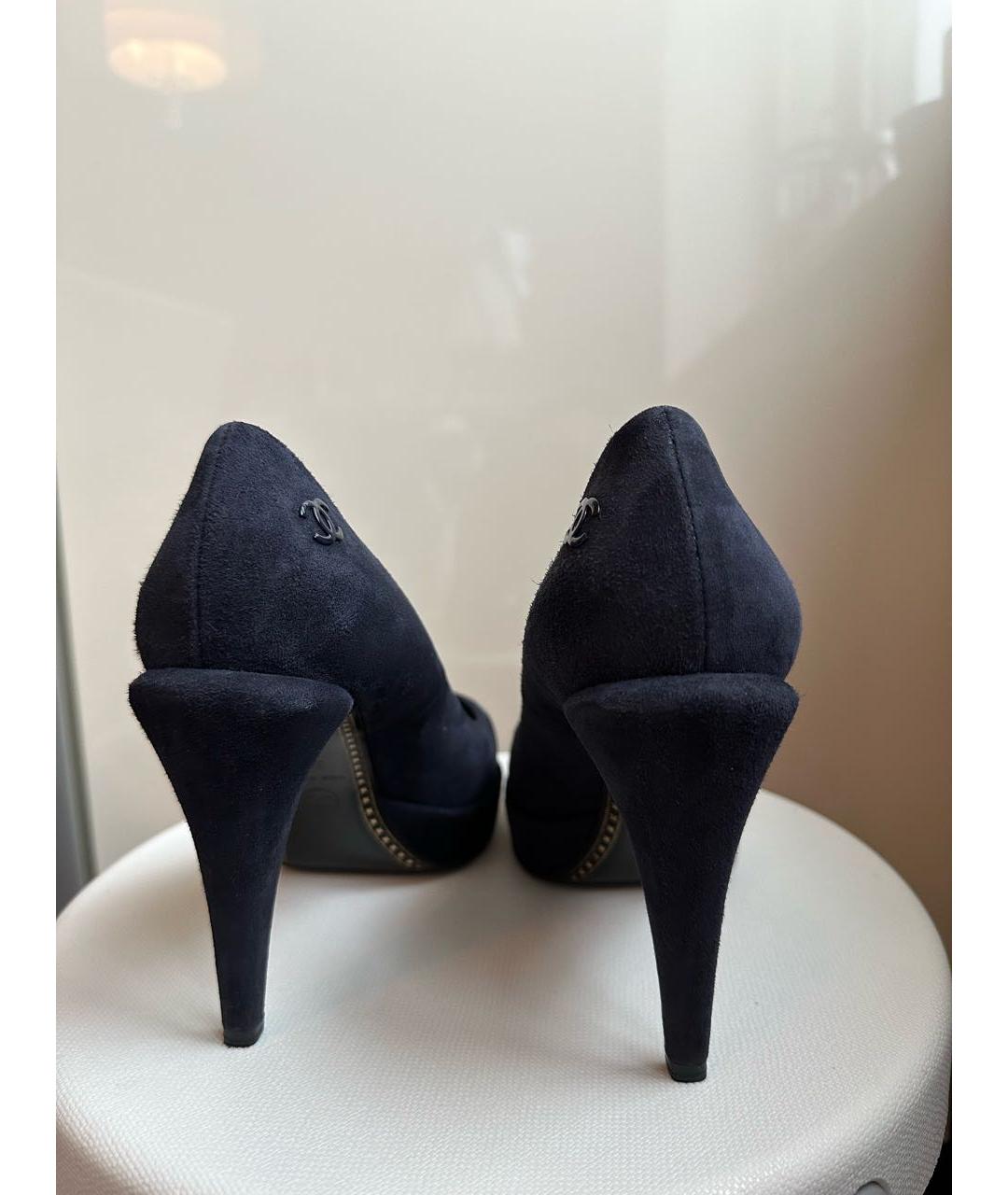 CHANEL PRE-OWNED Синие замшевые туфли, фото 4