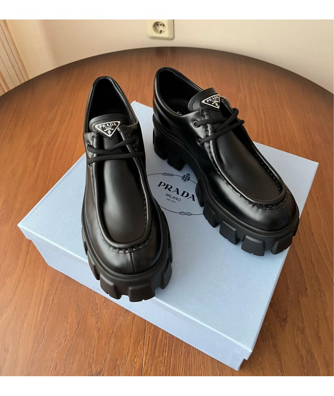 PRADA Черные кожаные лоферы, фото 5
