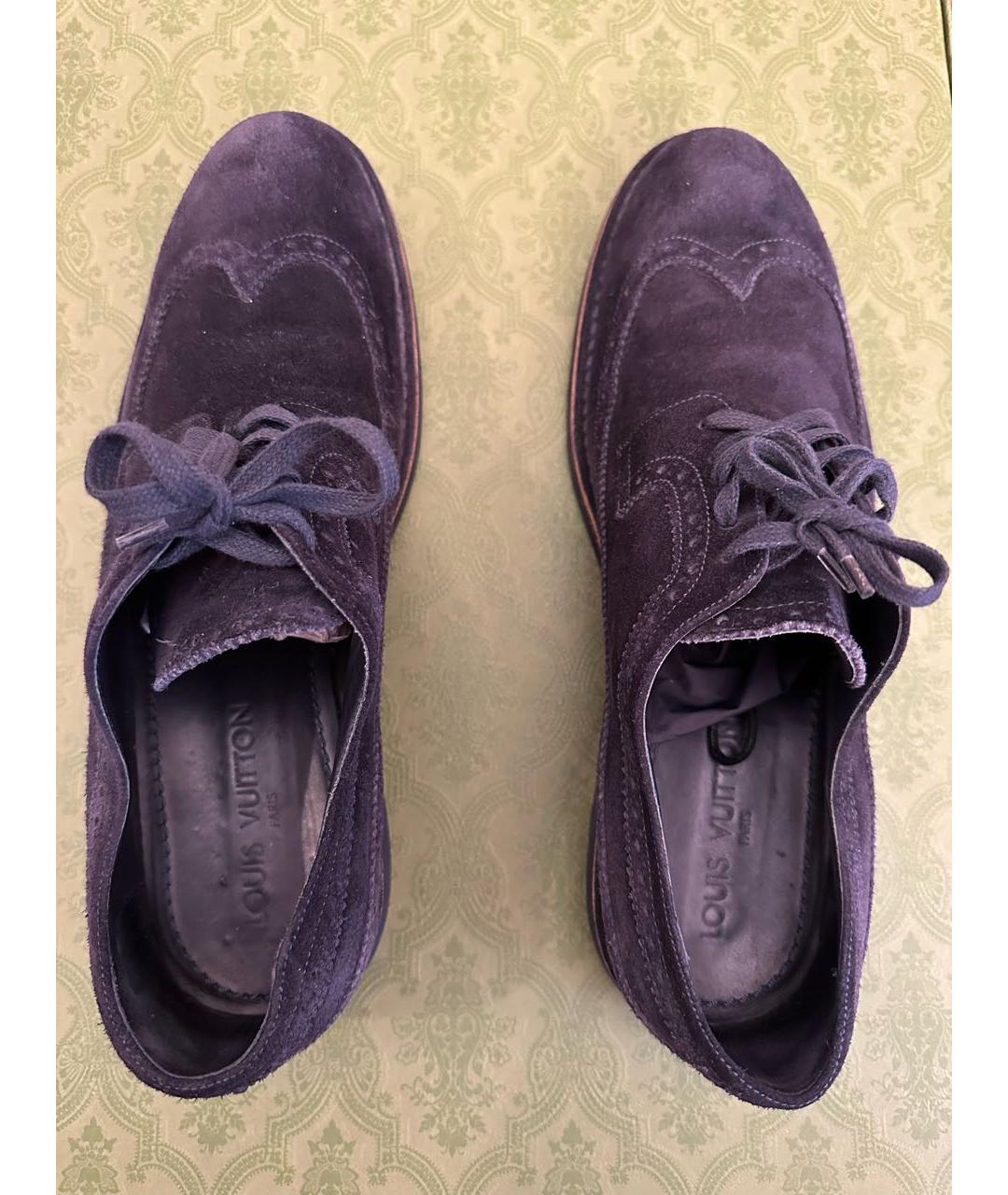 LOUIS VUITTON Темно-синие замшевые низкие ботинки, фото 3