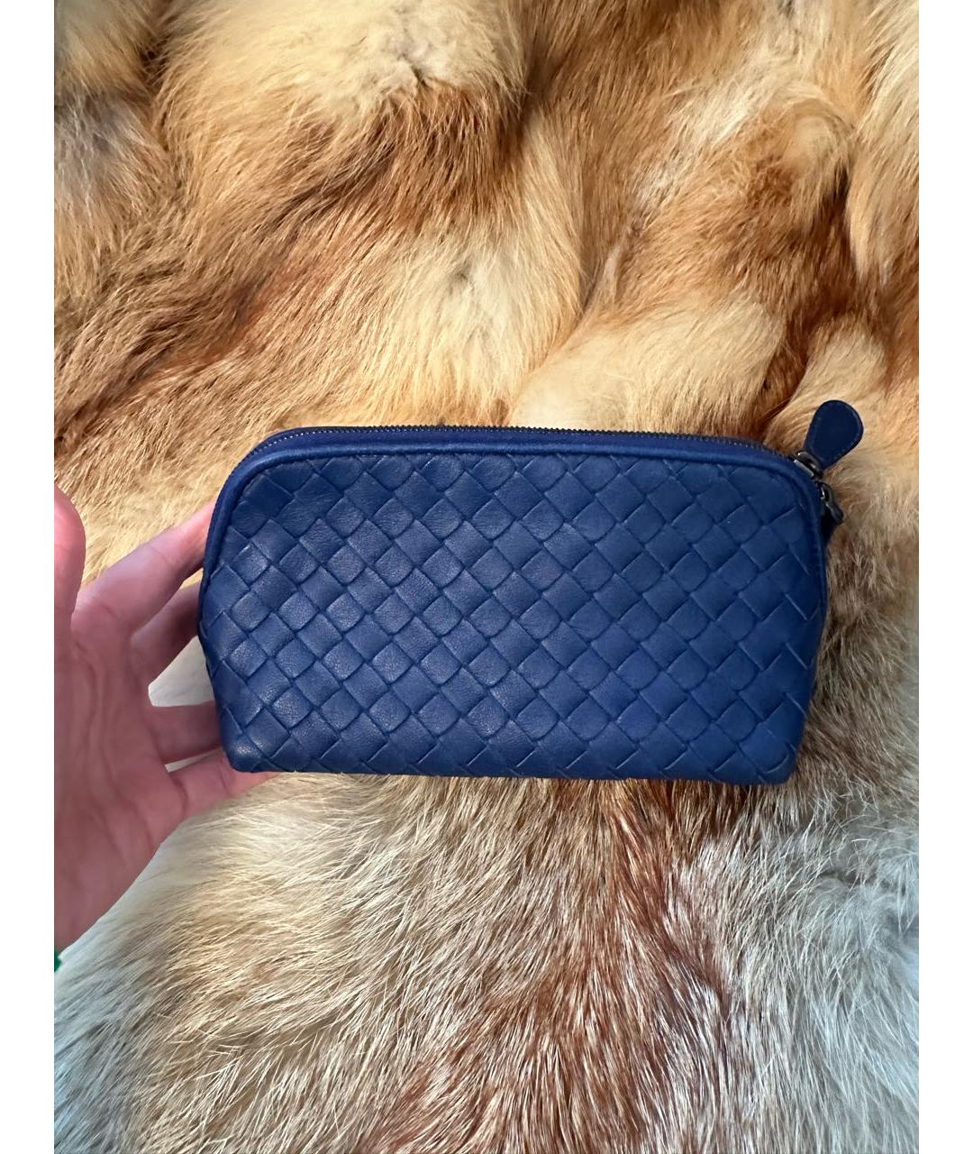 BOTTEGA VENETA Синяя кожаная косметичка, фото 8