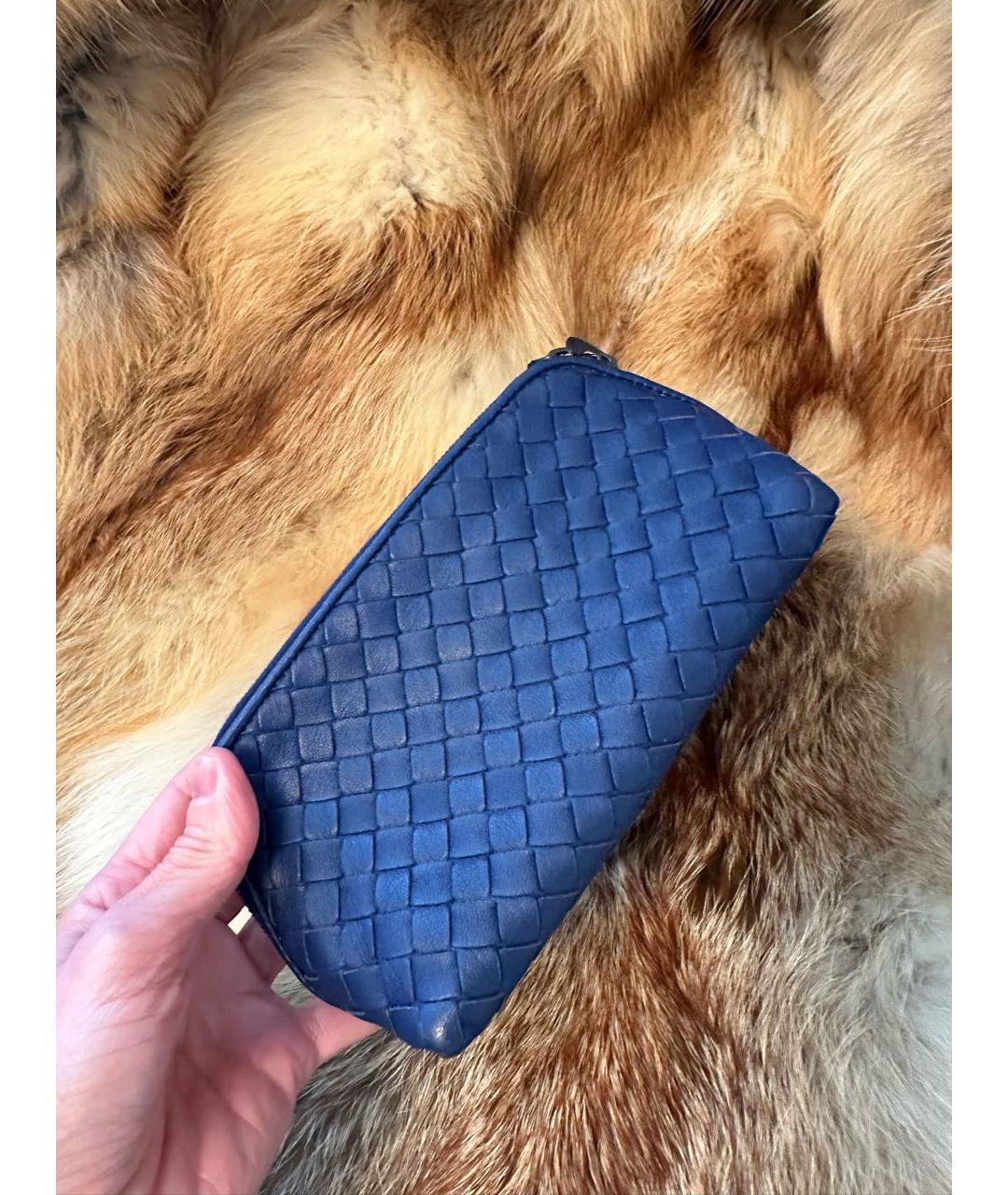 BOTTEGA VENETA Синяя кожаная косметичка, фото 3