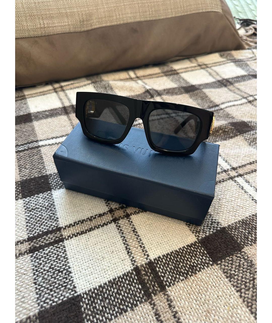 LOUIS VUITTON PRE-OWNED Черные солнцезащитные очки, фото 7