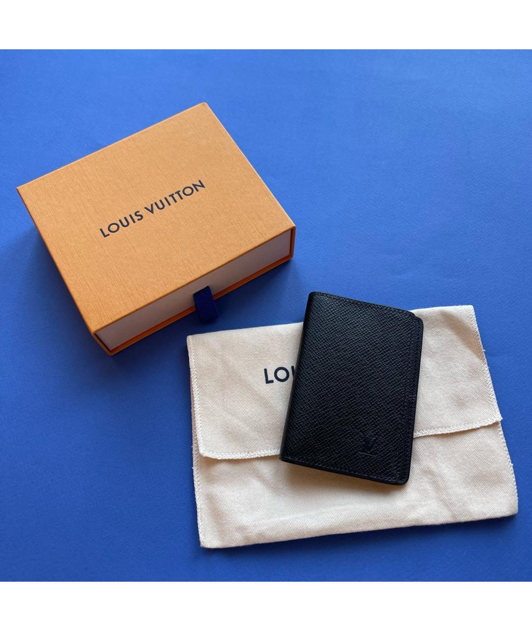 LOUIS VUITTON Черная кожаная визитница, фото 5