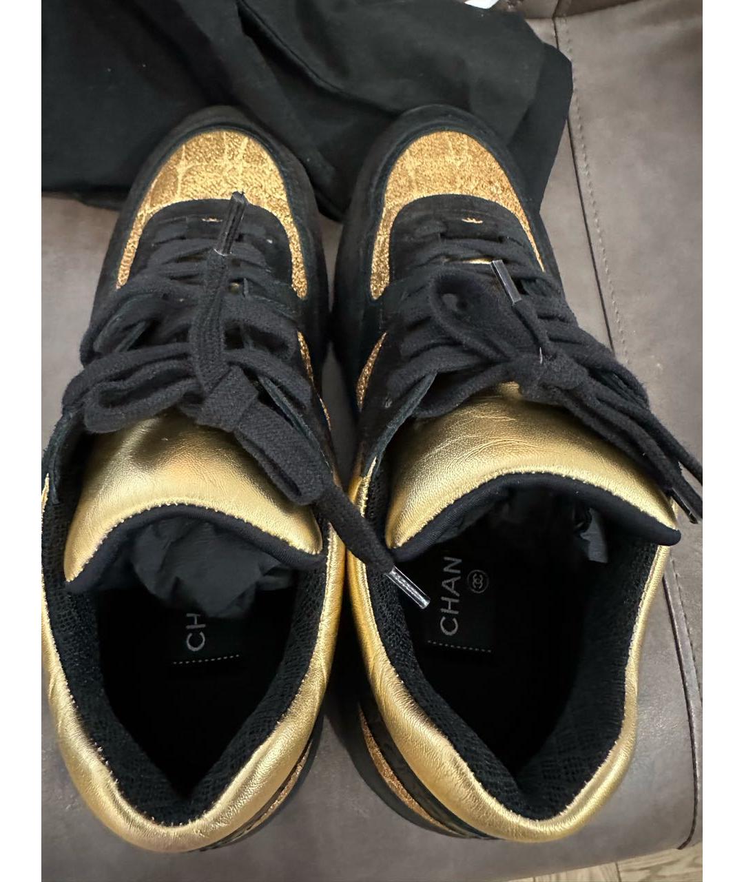 CHANEL PRE-OWNED Золотые кожаные кроссовки, фото 3