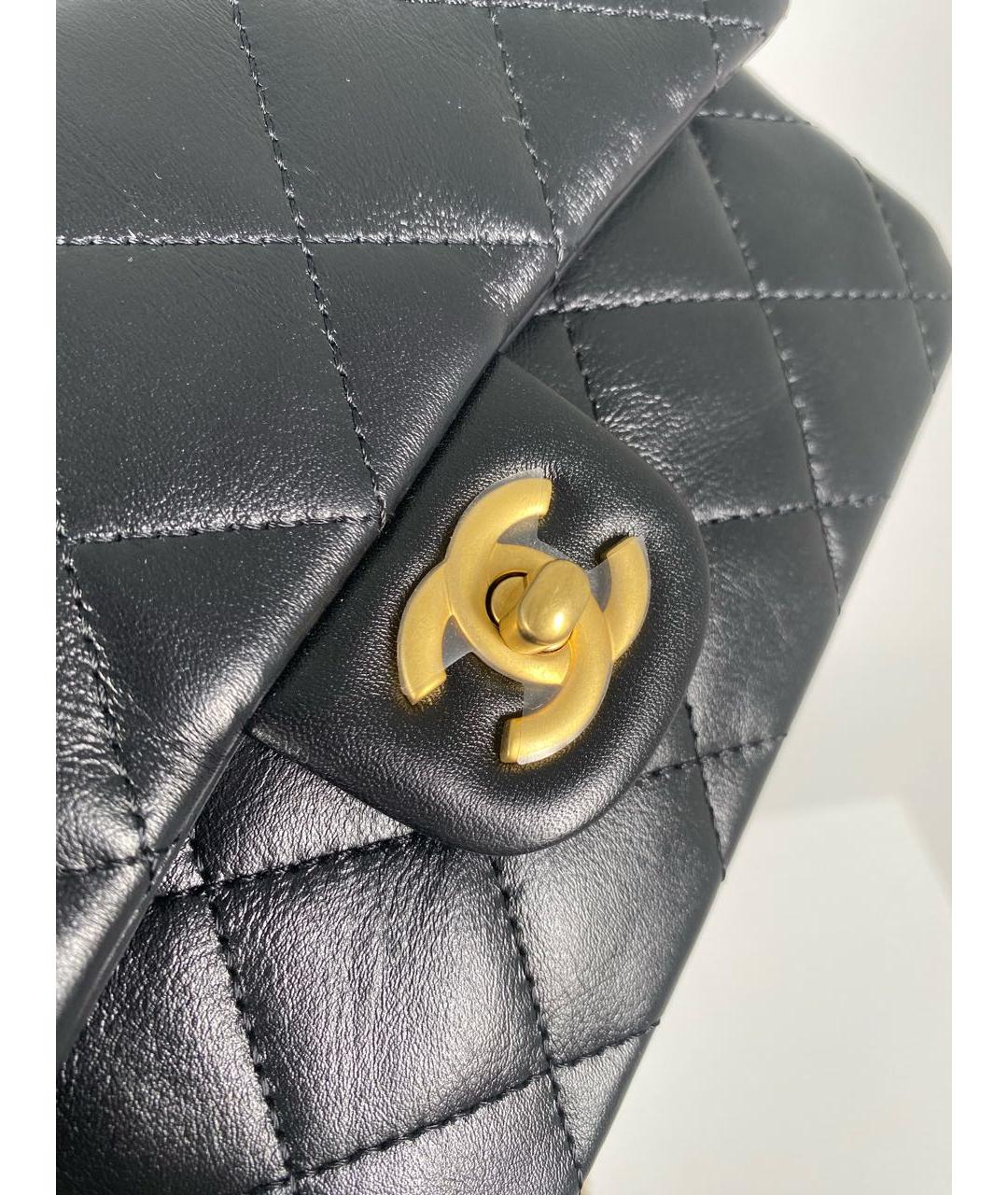 CHANEL Черная кожаная сумка с короткими ручками, фото 4