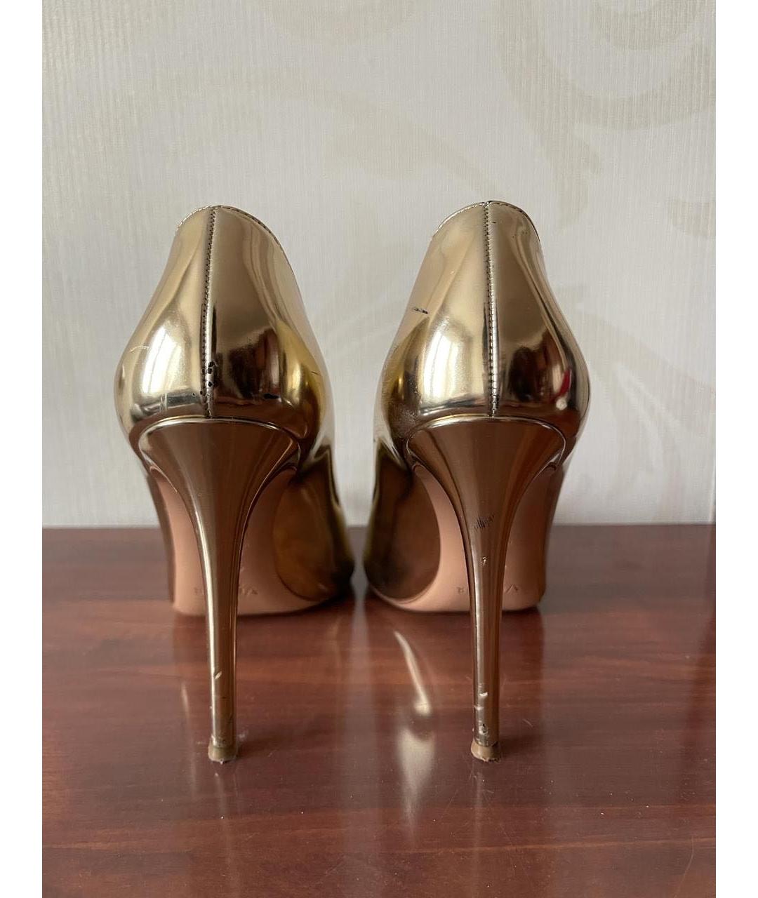 VETIVER Золотые туфли из лакированной кожи, фото 4