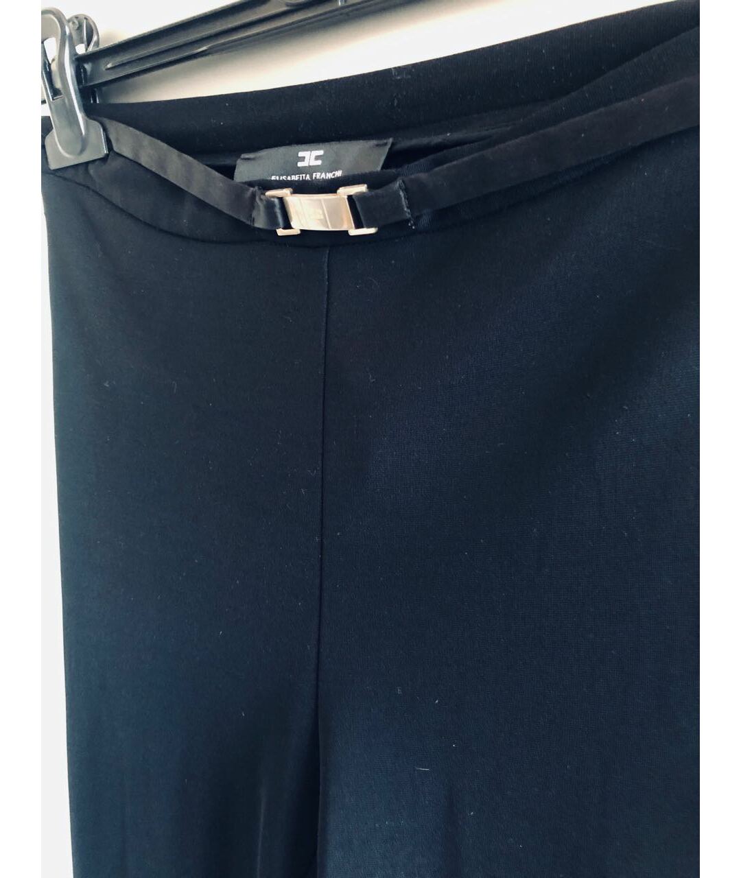 ELISABETTA FRANCHI Черные вискозные брюки узкие, фото 4