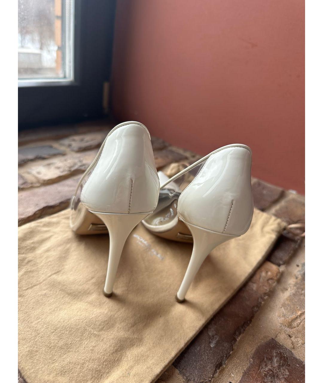 MICHAEL KORS COLLECTION Белые туфли из лакированной кожи, фото 7