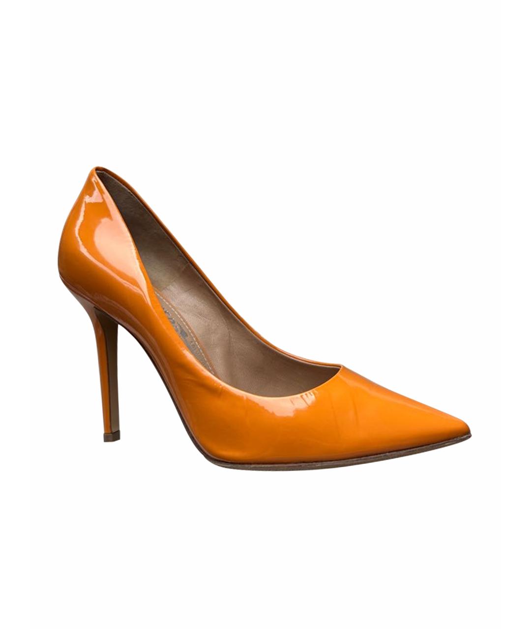 SALVATORE FERRAGAMO Оранжевое туфли из лакированной кожи, фото 1