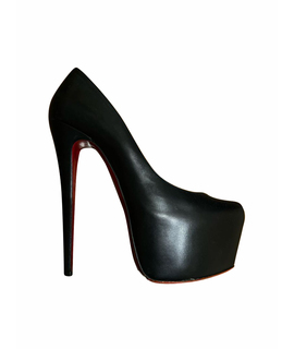 

Туфли CHRISTIAN LOUBOUTIN