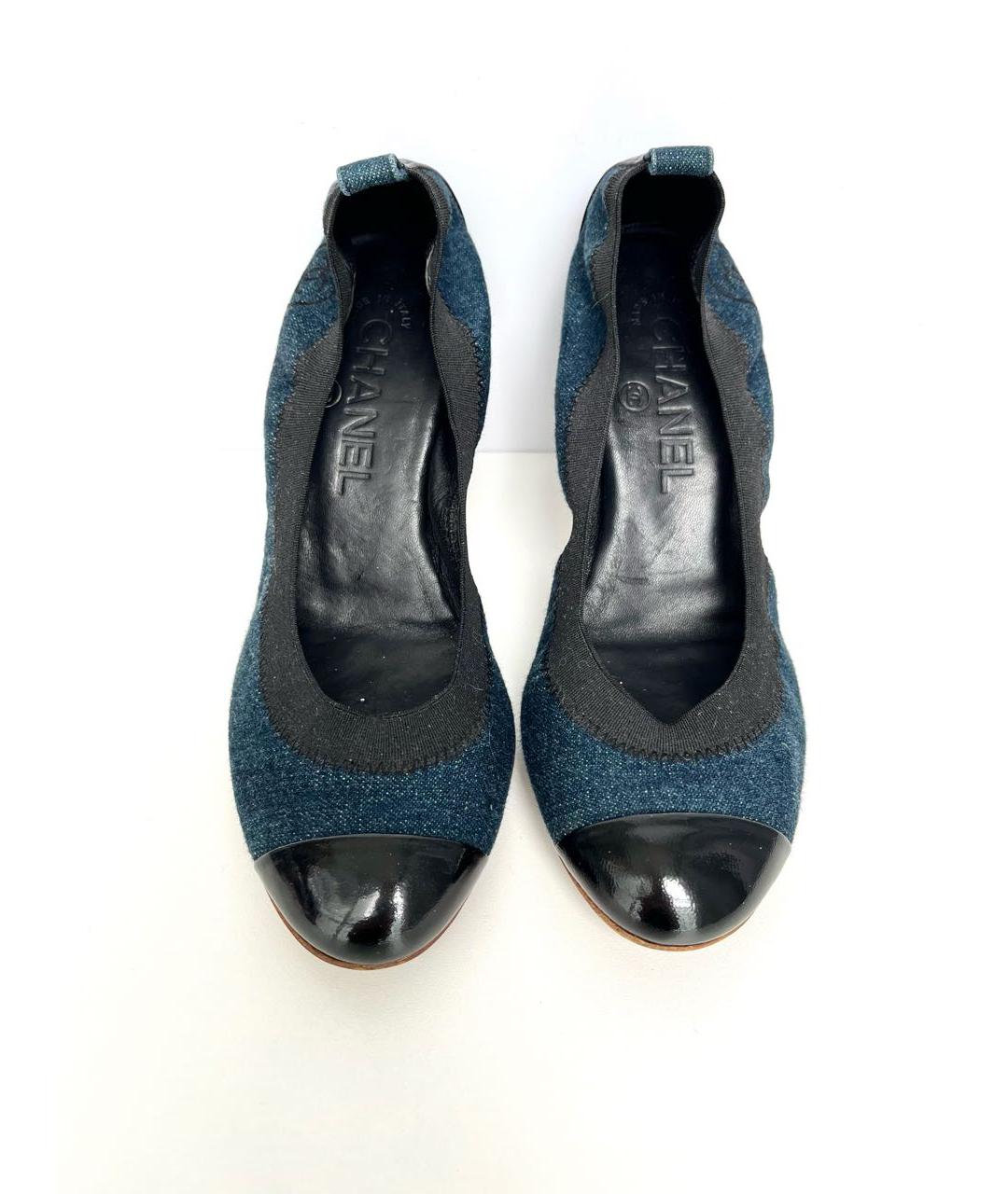 CHANEL PRE-OWNED Синие текстильные туфли, фото 3