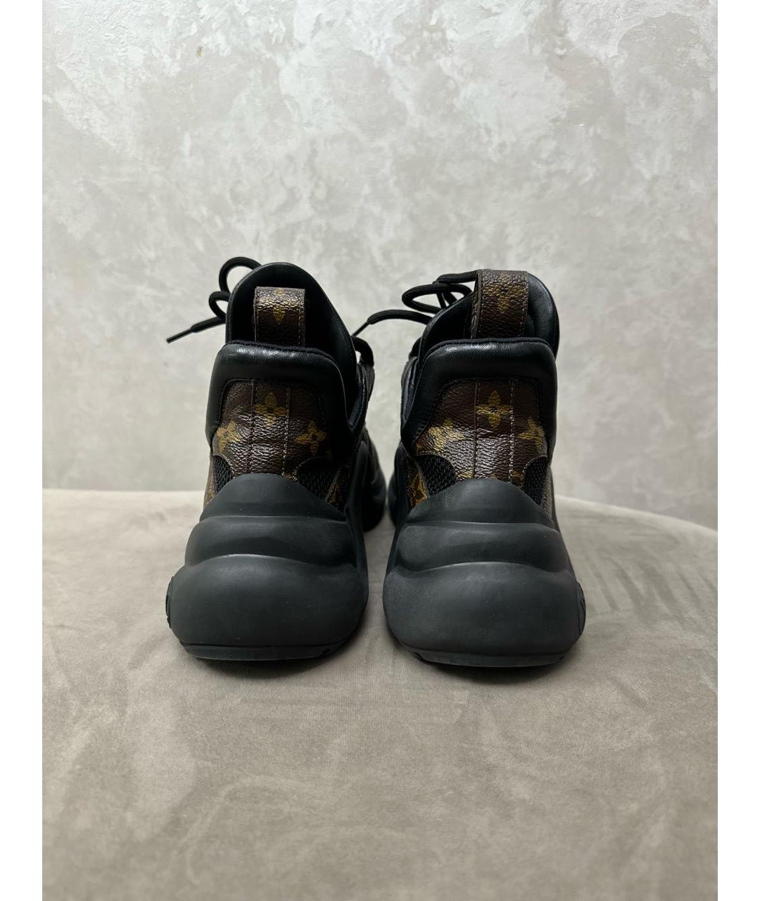 LOUIS VUITTON PRE-OWNED Черные резиновые кроссовки, фото 4
