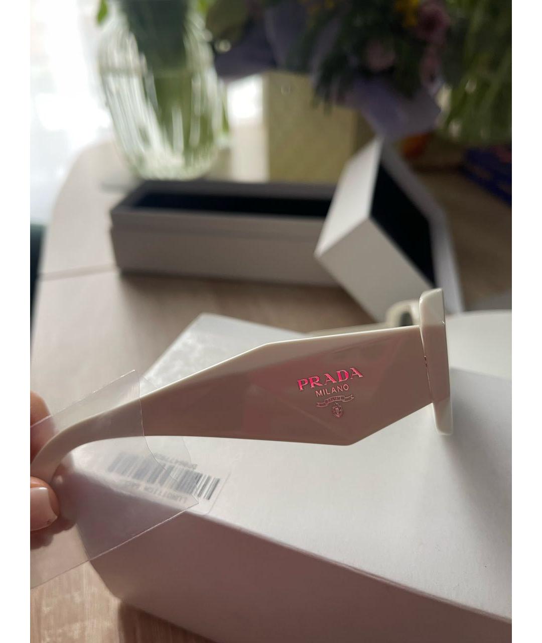 PRADA Белые солнцезащитные очки, фото 3