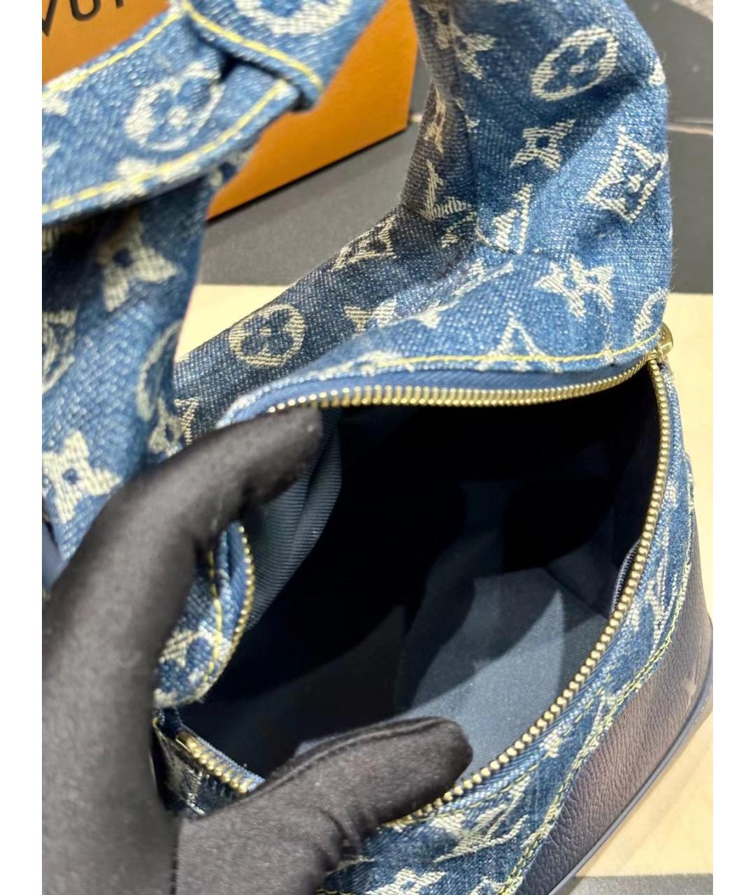 LOUIS VUITTON Голубая деним сумка через плечо, фото 3