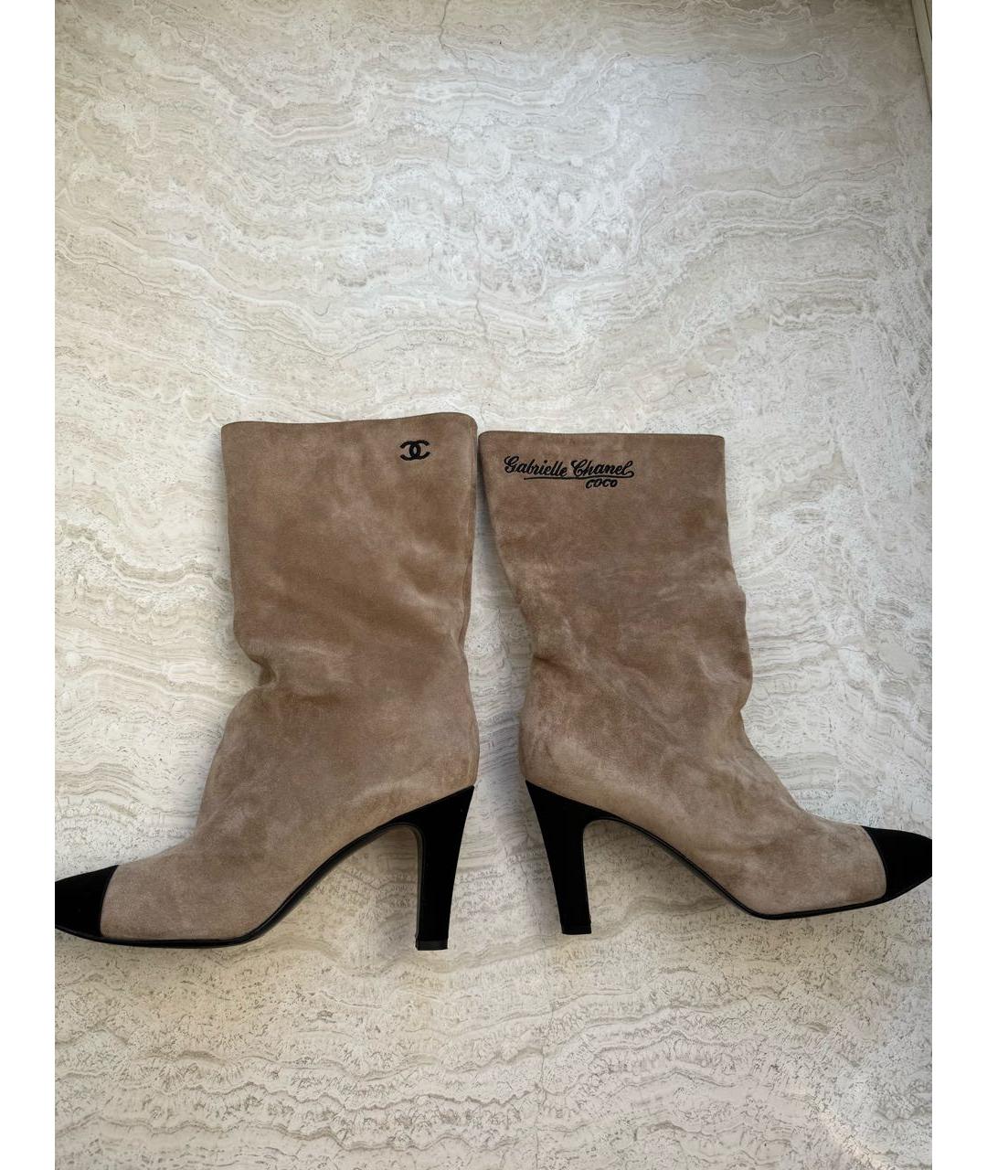CHANEL Бежевые замшевые сапоги, фото 4