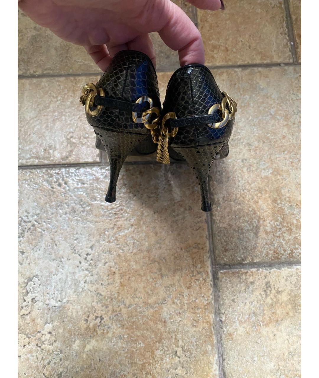 ALEXANDER MCQUEEN Черные туфли из экзотической кожи, фото 3
