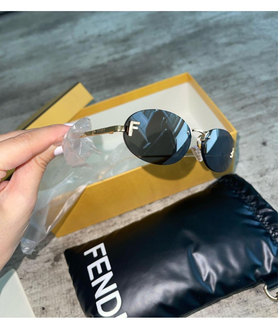 FENDI Золотые металлические солнцезащитные очки, фото 5