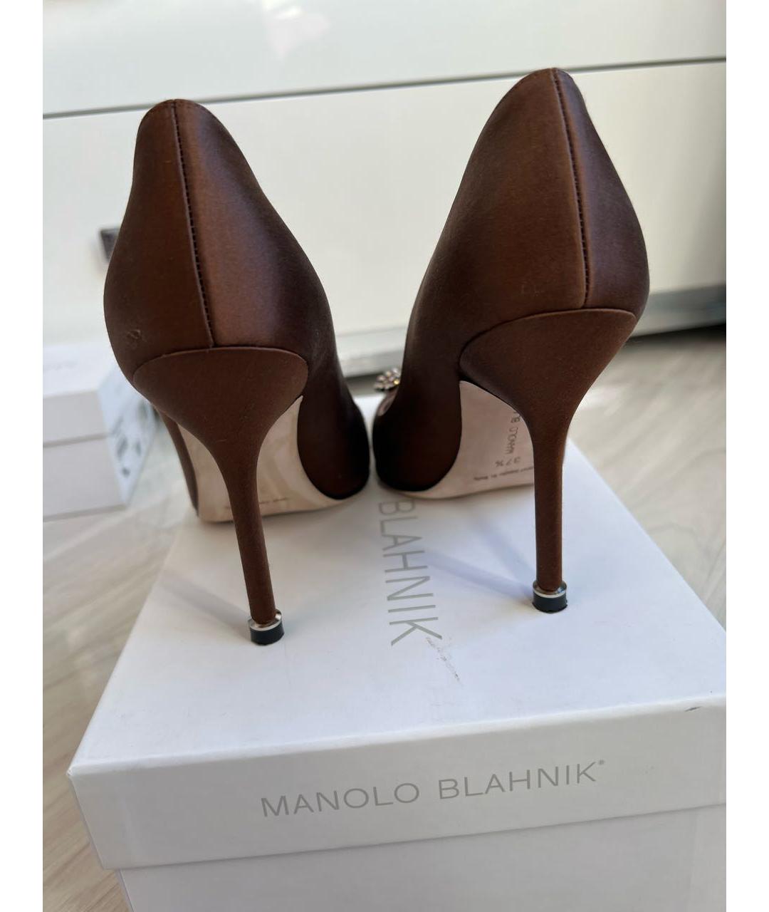 MANOLO BLAHNIK Коричневые текстильные туфли, фото 4