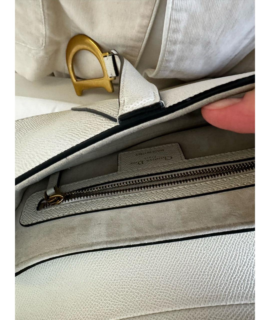 CHRISTIAN DIOR PRE-OWNED Белая кожаная сумка с короткими ручками, фото 6