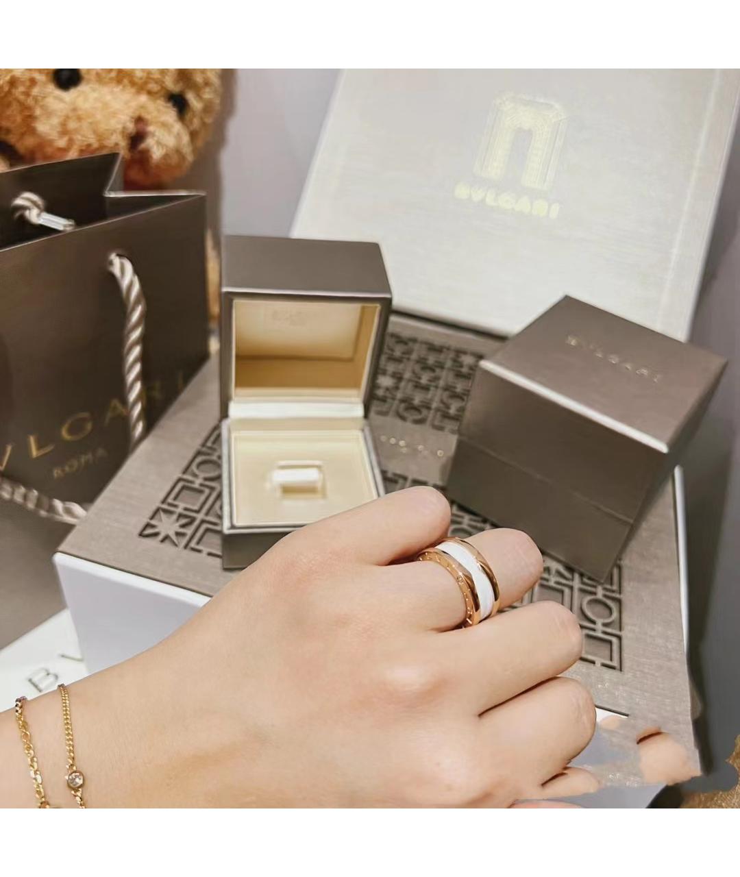 BVLGARI Белое кольцо из розового золота, фото 3