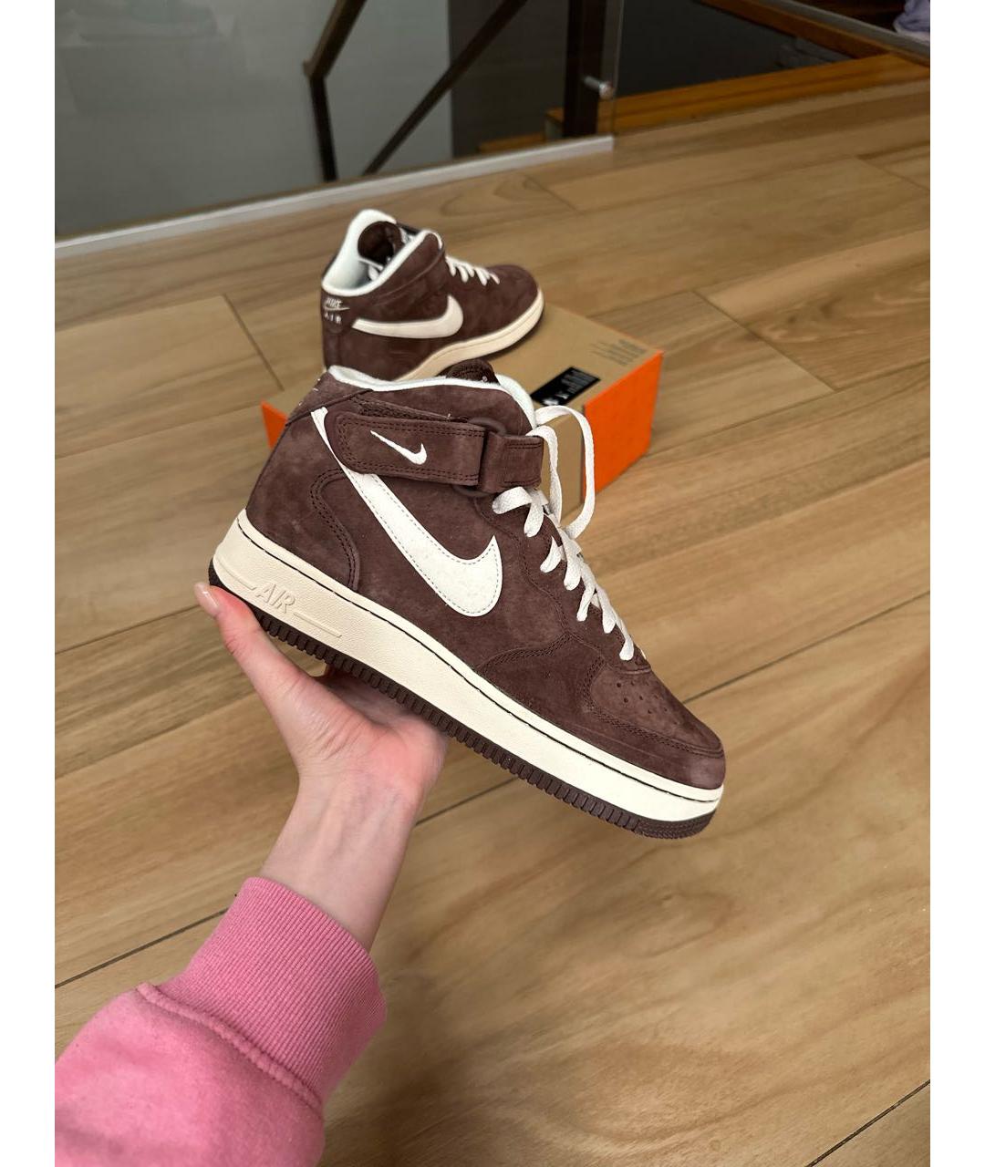 NIKE Коричневые замшевые высокие кроссовки / кеды, фото 4