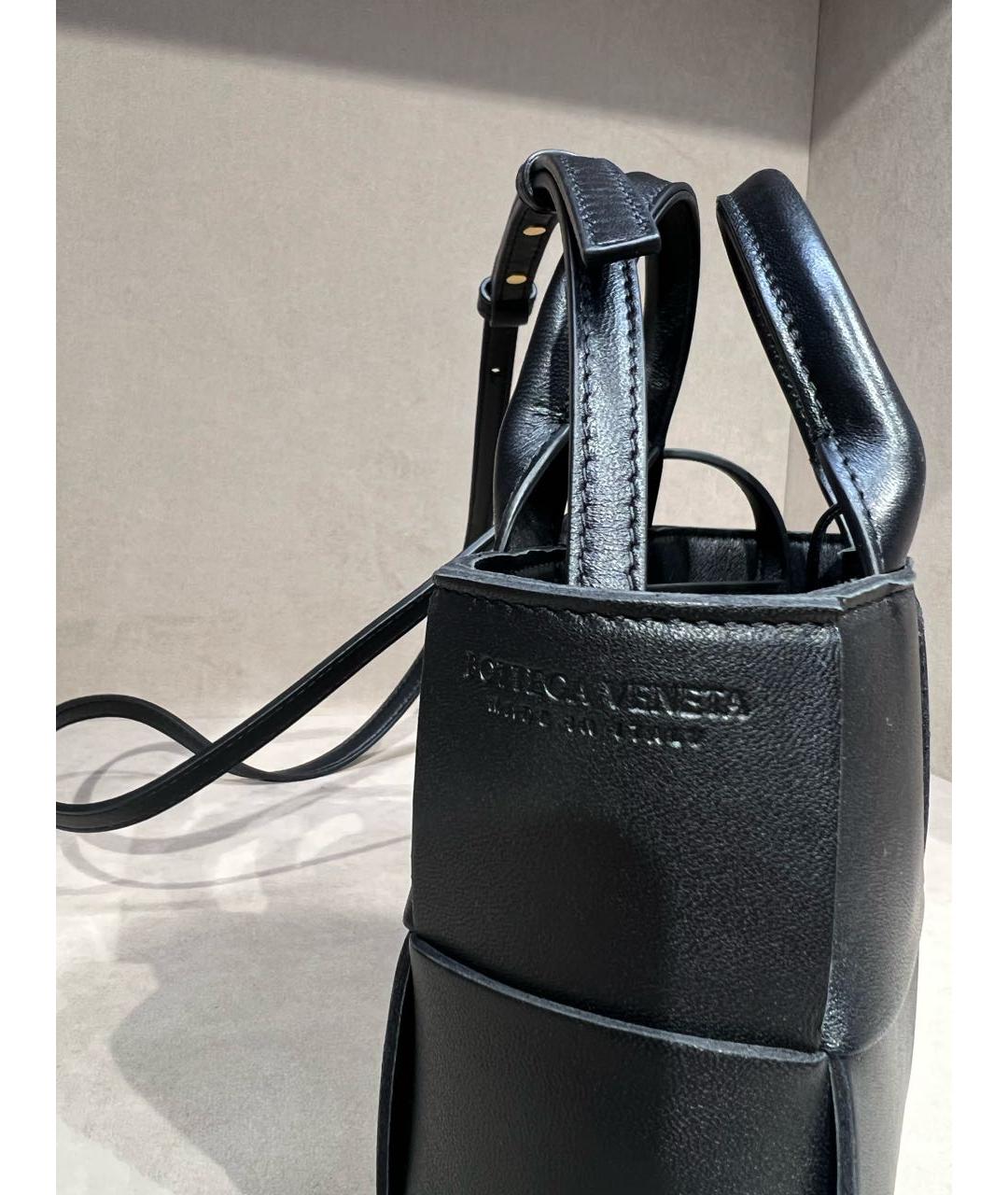 BOTTEGA VENETA Черная кожаная сумка тоут, фото 4