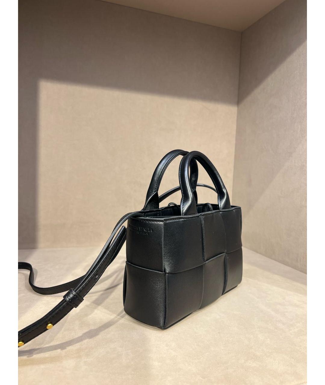 BOTTEGA VENETA Черная кожаная сумка тоут, фото 3