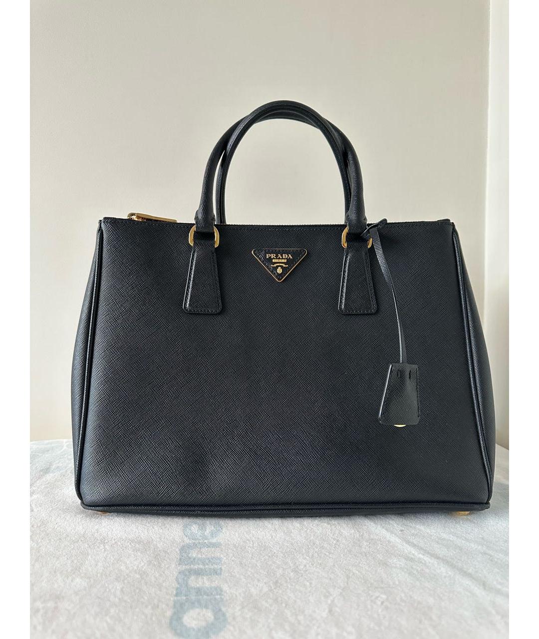 PRADA Черная кожаная сумка с короткими ручками, фото 9